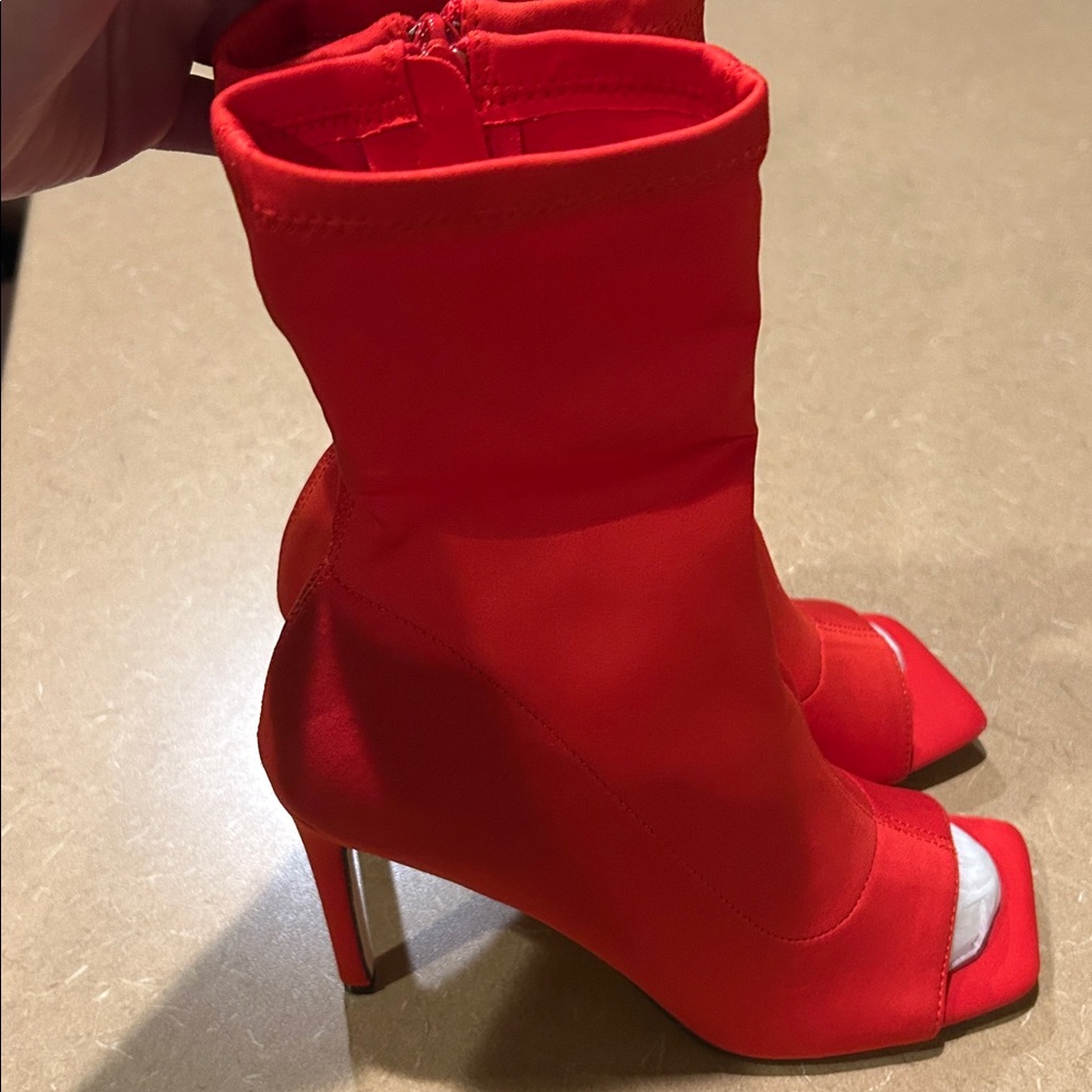 ANNE MICHELLE BOOTS SQUARE PEEP TOE ANKLE BOOTIES